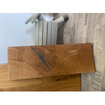 Eiche mit Epoxidharz, Treppenstufe, Trittstufe, Holzstufe, Baumkante, Massivholz, 90x28x4cm Eiche mit Epoxidharz, Treppenstufe, Trittstufe, Holzstufe, Baumkante, Massivholz, 90x28x4cm