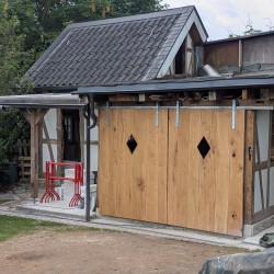 Kundenprojekt: Schiebetüren im Sondermaß mit X-Verlattung!