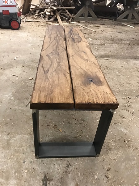 Altholz-Stil, rustikal, antik, Balken, Bohle, Eiche, geölt, Massivholz