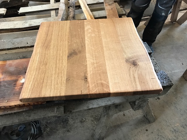 Eiche, Tischplatte, verleimt, Küchentisch, Baumkanten, geölt