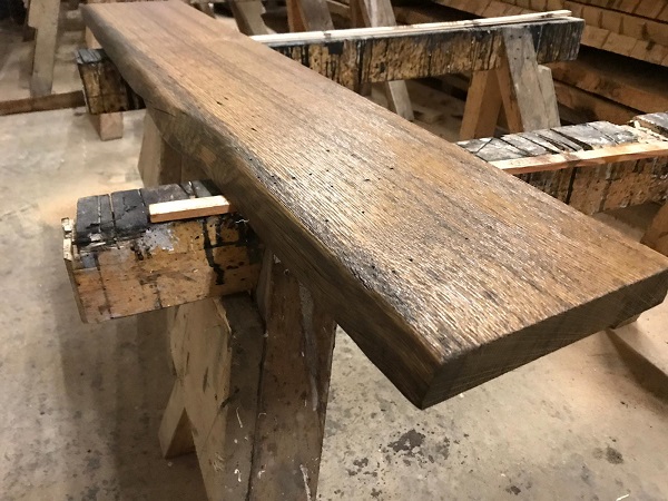 Eiche antik geölt 100x20-25x3,5cm struktur, einseitige Baumkante 6