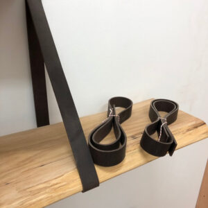 Lederriemen-Regalhalter-Regalaufhaengung-Wandregal-Riemen-2-Stueck